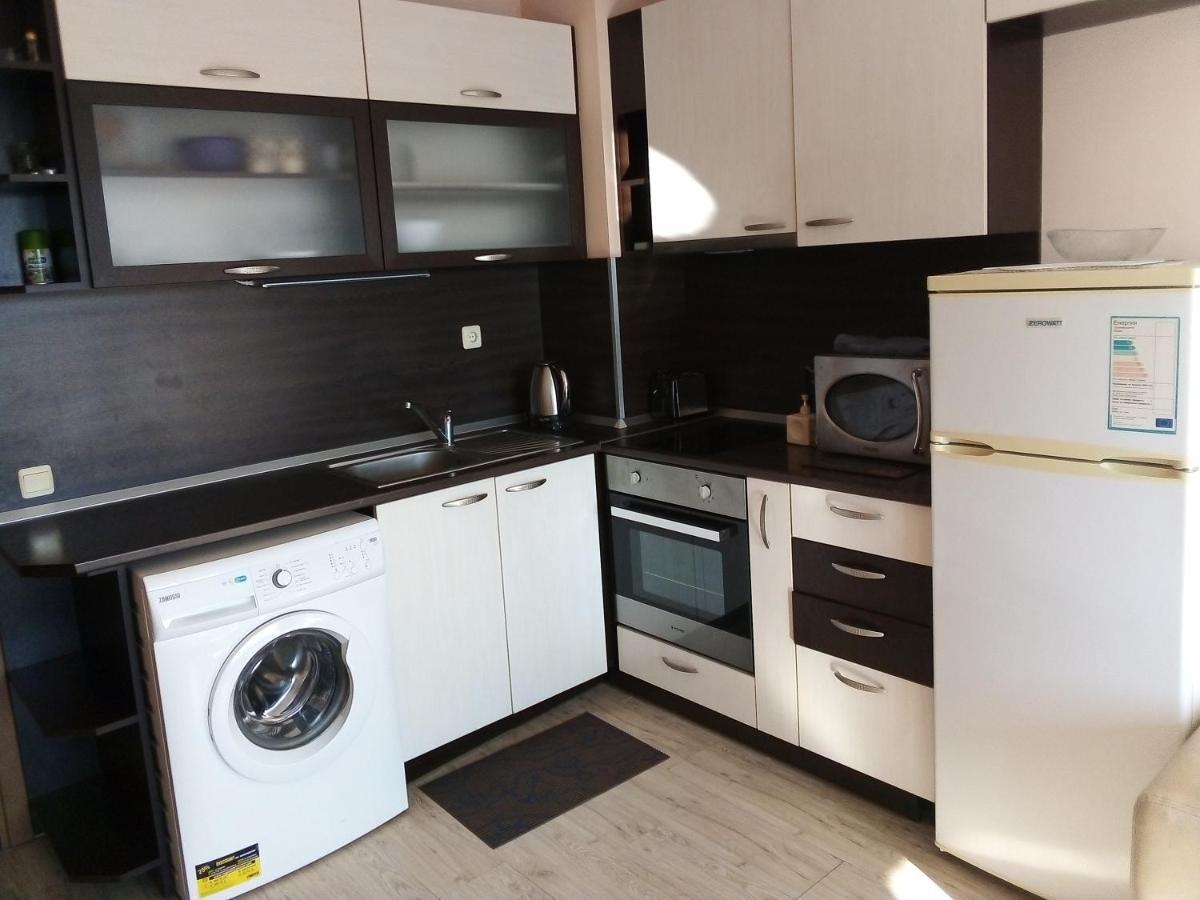 Апартамент Зорница Apartment Burgas City Exterior foto